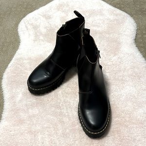 Dr. Martens Rometty II Boots